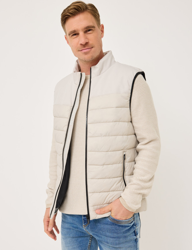 Lightweight Vest in Material Mix