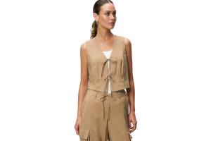 Knotable Vest