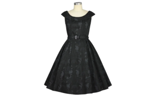 Black retro dress with large collar