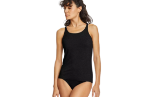 Top Modell: Leah Cami aus Bio-Baumwolle