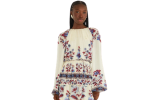 Weißes Malu Winter Cut-Out Maxikleid mit langen Ärmeln